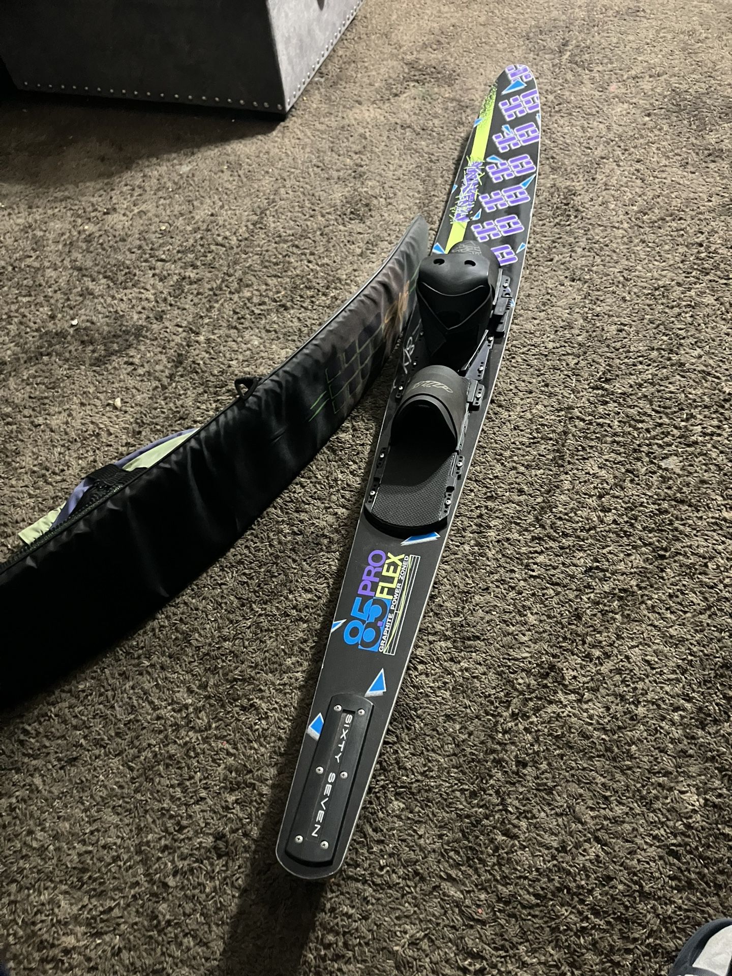 HO Fusion 8.5 Pro Flex 67" Slalom Waterski with Med Bindings & Bag