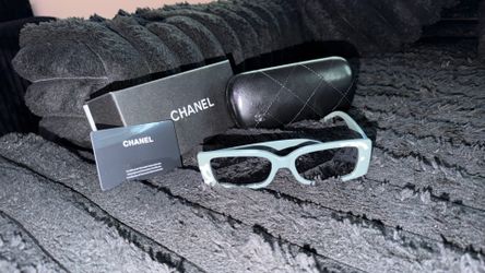Channel shades
