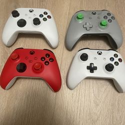 Xbox Controllers 
