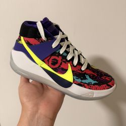 Nike Basketball Shoes By Michelle