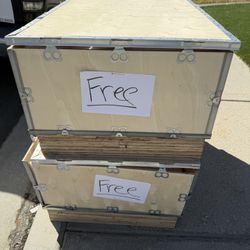 Free Wood Pallets 