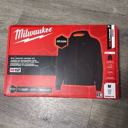 Milwaukee Black M12 Heated Hoodie Medium With Battery And Charger
