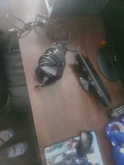 Xbox 360 Camera Sensor Tracking And Xbox 360 Power Cable 