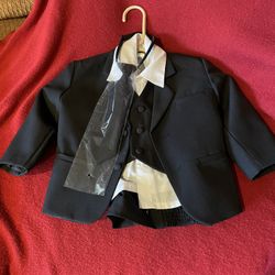 Toddler Size 2T 5 Piece Dress Suit By Rafael