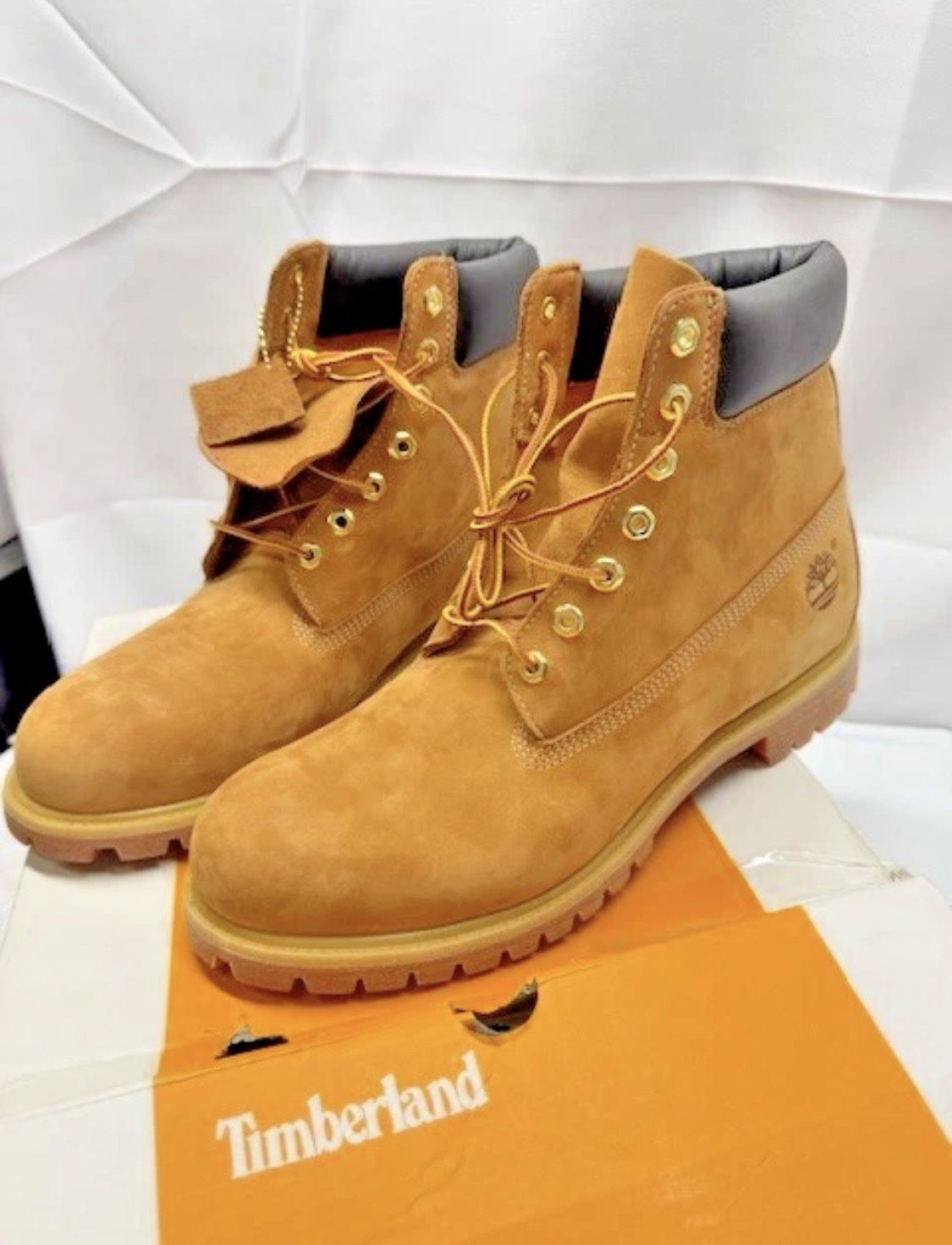 Wheat Timberlands Size 13