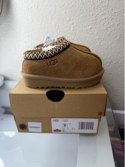 uggs tasman size 5c