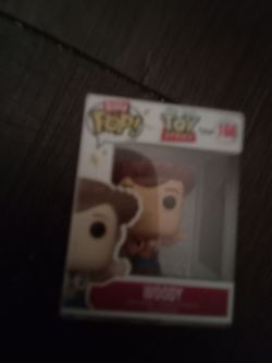 Toy story woody and alien tiny