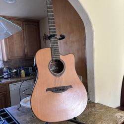 Tramontane T200 DCE Deadnaught guitar