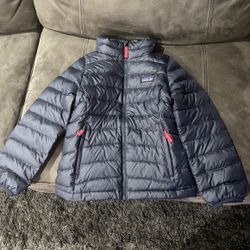 Patagonia Girls Down Sweater S (7-8)
