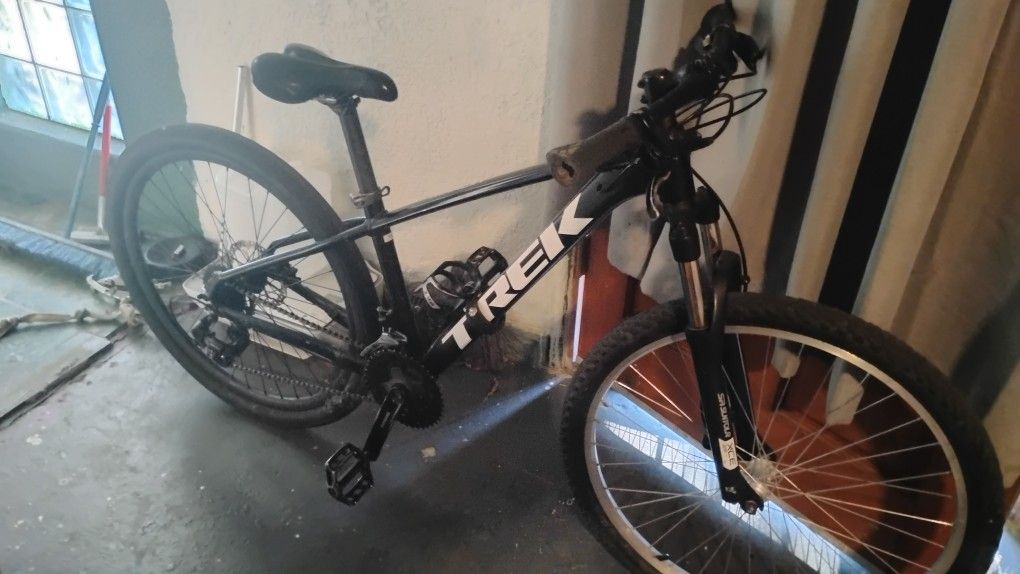 Trek/Merlin -5