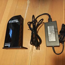 Plugable Triple Monitor Docking Station