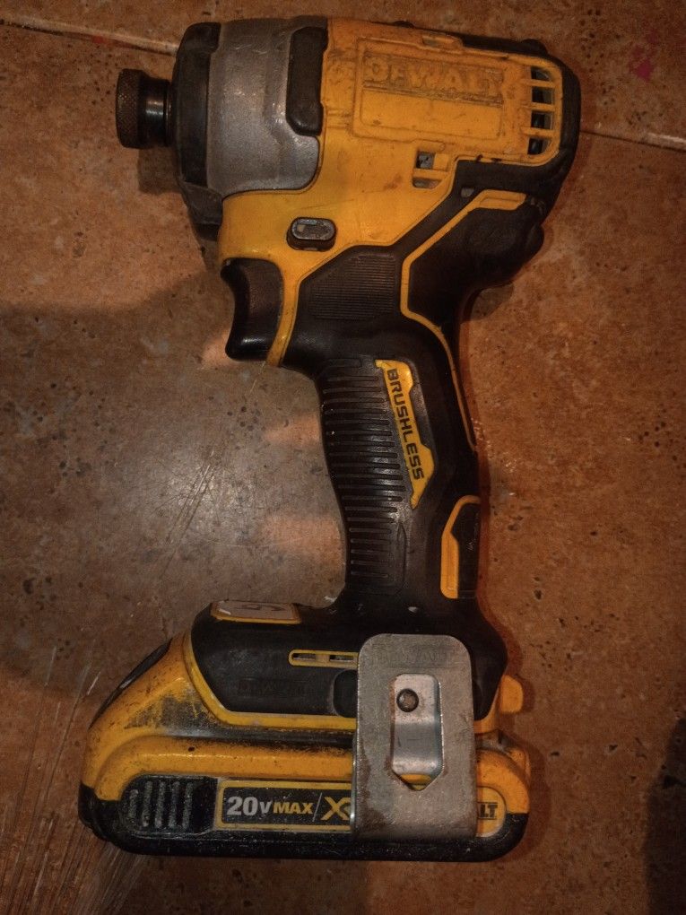 DeWalt Atomic