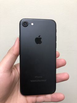 iPhone 7 32GB Factory Unlocked