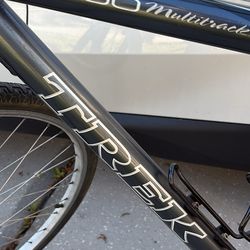 Men’s 7100 multitrack Trek Bike