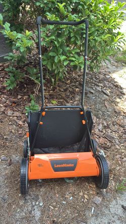 Fiskar 18” Reel Mower - never gas up again!
