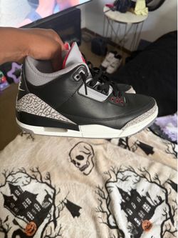 Retro 3’s size 10.5 $80