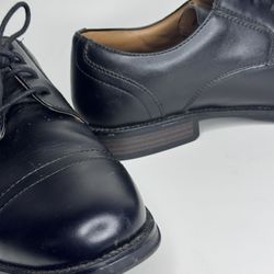 Elegant George Shoes Size 7.5M