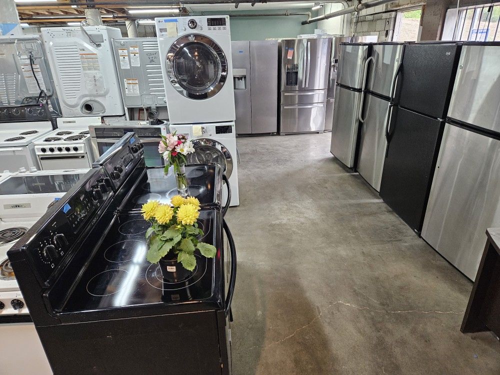 Huge Liquidation Sale Warehouse Full Of Nice Like Brand New Washer Dryer Fridge Stove Oven Stackable Free Warranty Free Financing Available 90day TO P