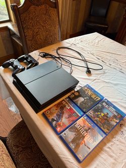 PlayStation 4 with games