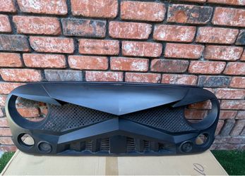 2014  Jeep Wrangler front grill.