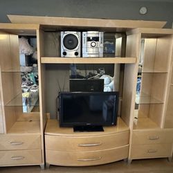 Furniture / TV stand / Shelves