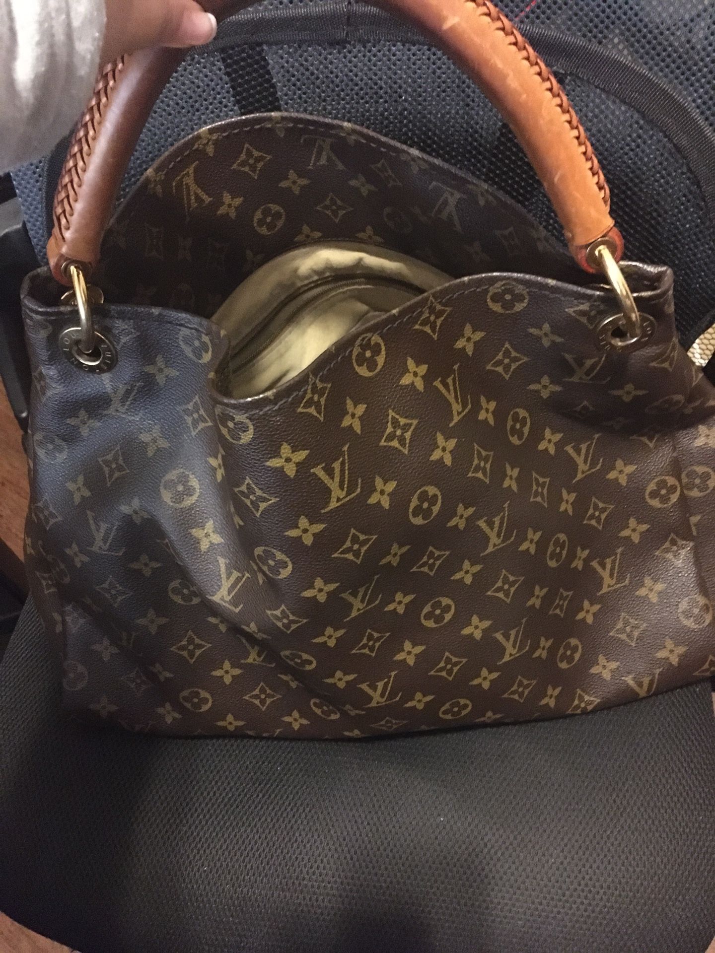 LOUIS VUITTON Authentic Artsy MM Tote Monogram LV Shoulder Large LV +Dust  Bag 