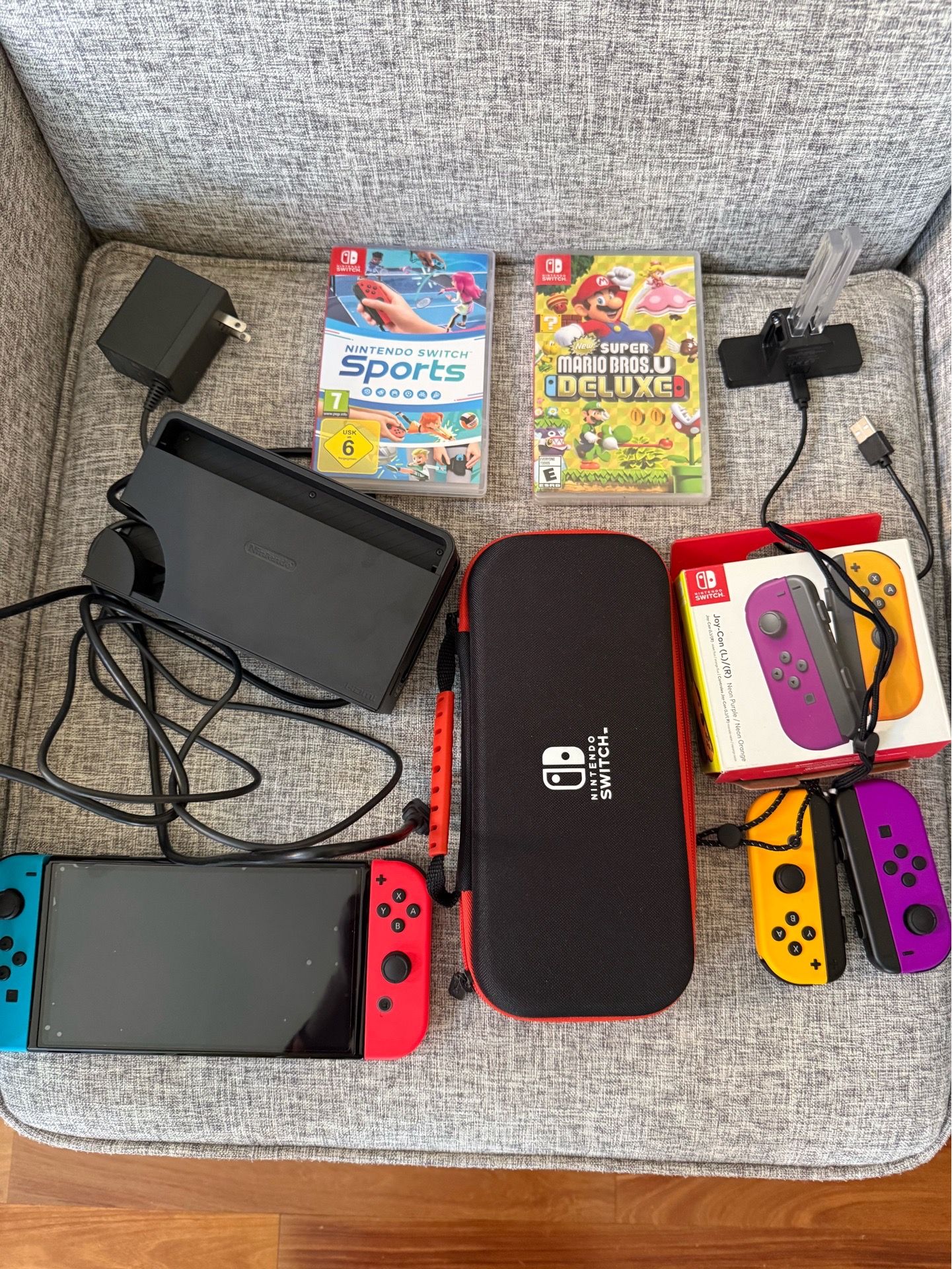 Like new Nintendo Switch OLED with extra