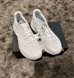 Adidas unworn size 9 1/2