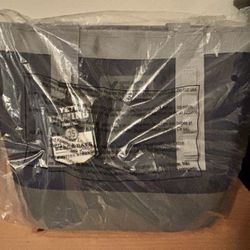 (Navy blue Color) YETI Camino 35 Carryall with Internal Dividers, All-Purpose Utility, Boat and Beach Tote Bag, Durable, Waterproof