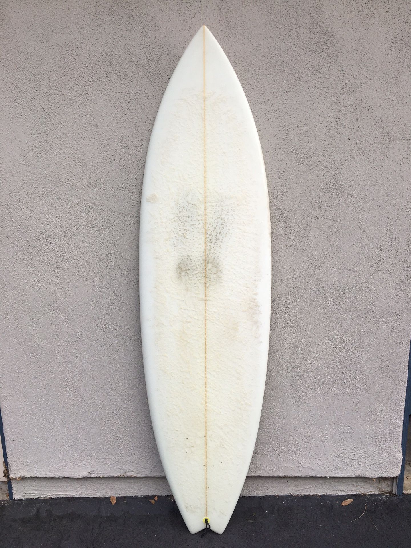 Single Fin Surfboard - 5’10”