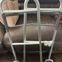 Walker /Good Condition Like New