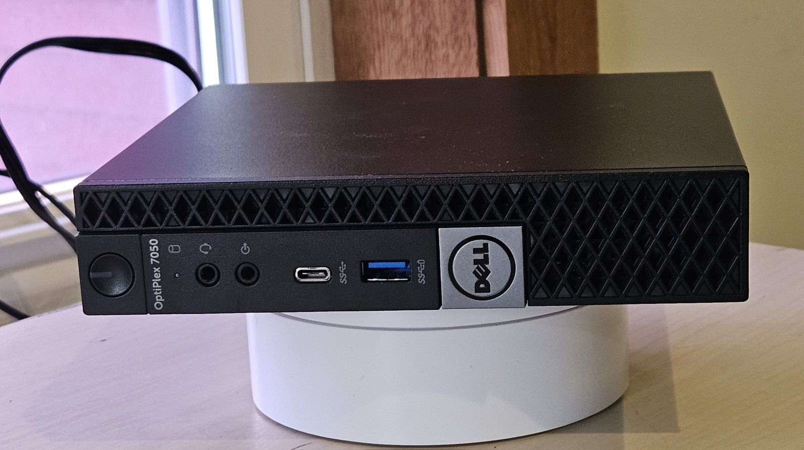 DELL OPTIPLEX MICRO DESKTOP.  