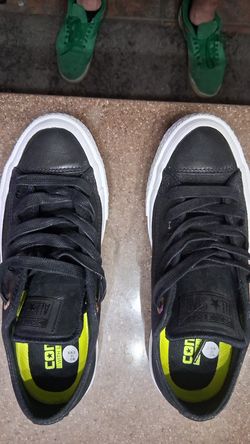 Woman's size 5 Converse