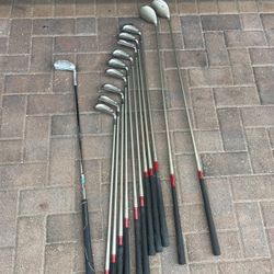 womans golf set 12 pc Lady XPC plus  in right hand  Graphite shafts