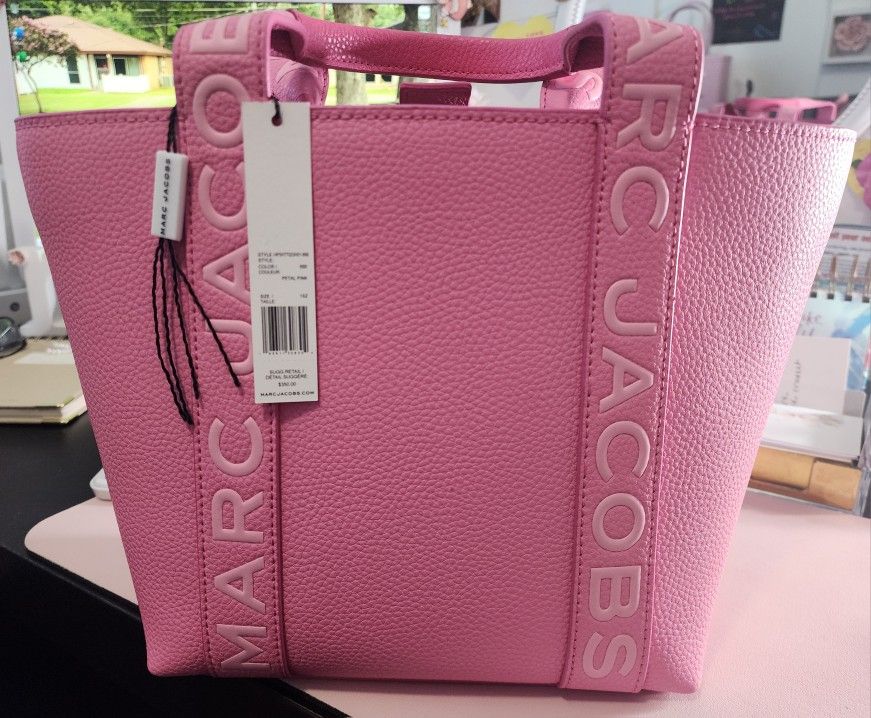 Marc Jacobs Cross Body Bag