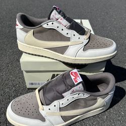 Jordan 1 Retro Low Travis Scott’s