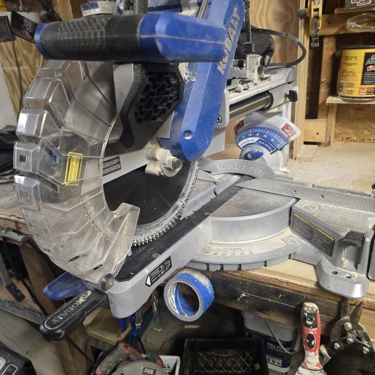 Kobalt 12" Compound Miter Saw