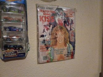 Frampton joins kiss magazine (1978)