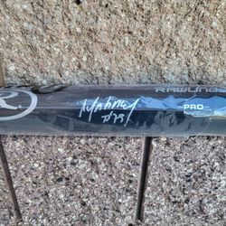 Jose Abreu Autographed Baseball Bat Beckett Certified 