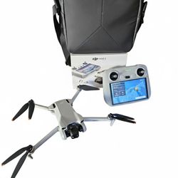 DJI Mini 3 with Controller 