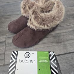 NEW ISOTONER SLIPPERS CUSHIONED HEEL SIZE 7.5-8