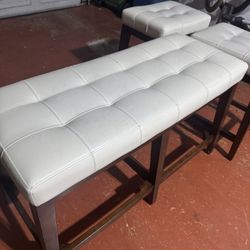 1 Bench And 2 Stools
