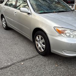 2004 Toyota Camry