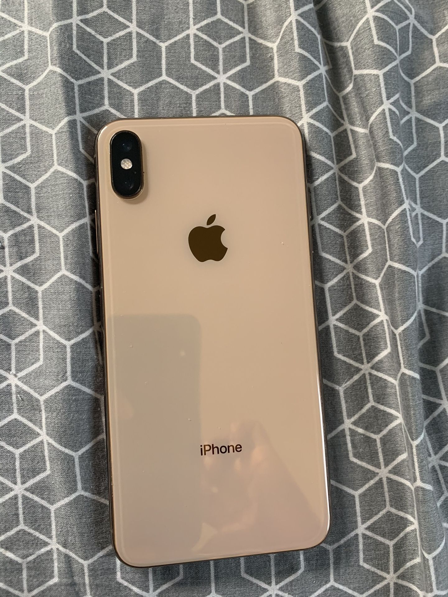 iphone xsmax unlocked 64GB iphone xsmax unlocked 64GB