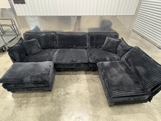 Sectional Sofa !!! Like new