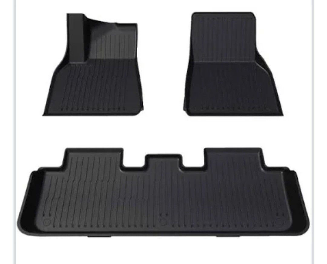 Tesla Ruber Mats Model Y ( Original From Tesla)