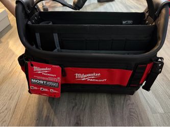 Milwaukee PACKOUT 15" Structured Tote