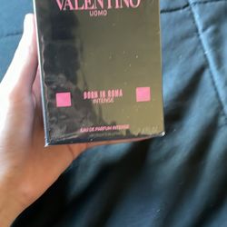 Valentino Cologne