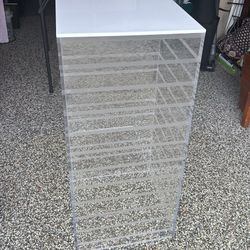 Acrylic Display Pedestal