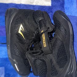 Elite 2 Everlast Boxing Shoes (size 7)